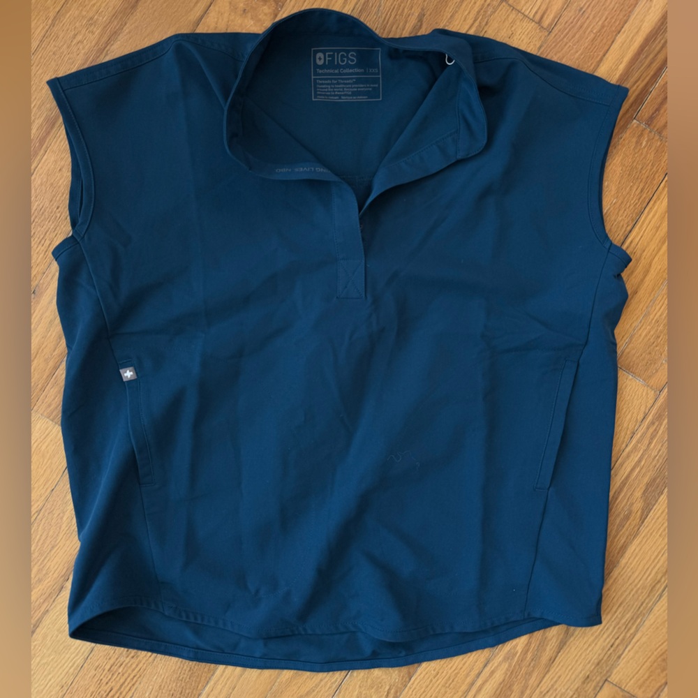 Figs Deep Reef Rafaela XXS scrub top